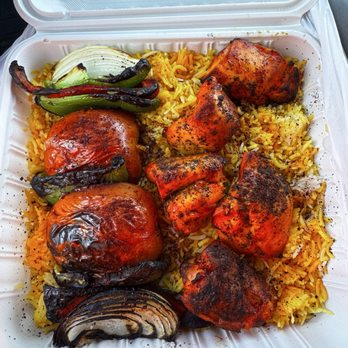 Al Forat Market - Chicken kebab plate - International Grocery Near Me - Sunnyvale, California
