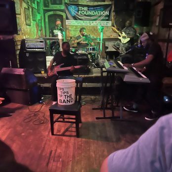 Blues Hall - Amazing Band with Singing Drummer - Music Venues Near Me - Memphis, Tennessee