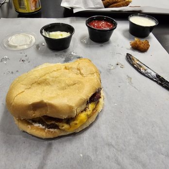 Hit List - Single chsb w bacon - Burgers Near Me - Garden City, Idaho Hit List - Single chsb w bacon - Burgers Near Me - Garden City, Idaho