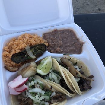 Roberta's Taqueria - Asada Taco Plate - Mexican Near Me - Williams, California Roberta's Taqueria - Asada Taco Plate - Mexican Near Me - Williams, California
