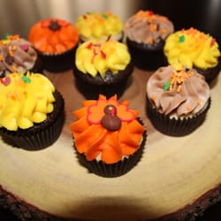 Bettylicious Bakery - Holiday Cupcakes (Thanksgiving)