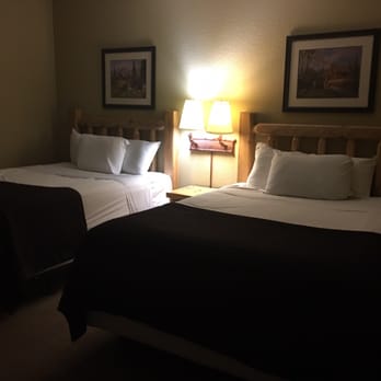 Great Wolf Lodge - 2 bedroom suite (room #2). Also includes closet, 6 drawer dresser, and 32" TV not listed, as in other bedroom and living room. - Resorts Near Me - Williamsburg, Virginia