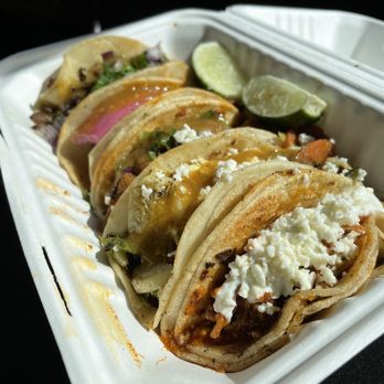 Xochi - Taco sampler - Food Trucks Near Me - Issaquah, Washington Xochi - Taco sampler - Food Trucks Near Me - Issaquah, Washington