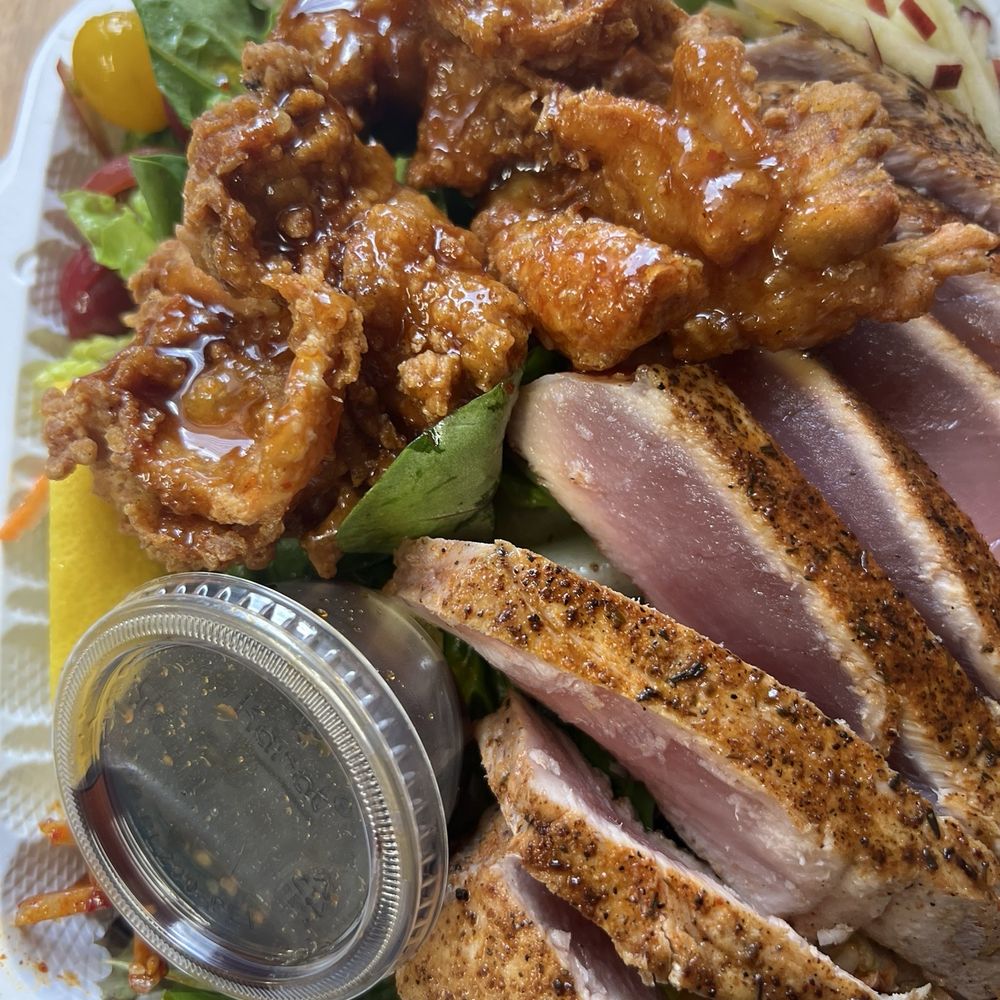 Flyin Ahi - Blackened ahi salad with Korean chicken side order....I can eat this salad every day! Generous portion, great taste and just soooo fresh!! - Seafood Near Me - Kaneohe, Hawaii Flyin Ahi - Blackened ahi salad with Korean chicken side order....I can eat this salad every day! Generous portion, great taste and just soooo fresh!! - Seafood Near Me - Kaneohe, Hawaii