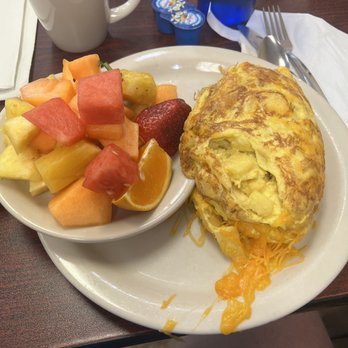 Joanna's Family Restaurant - Michigan Apple and Cheese Omelette with a side of fresh fruit. - Breakfast & Brunch Near Me - Fort Wayne, Indiana