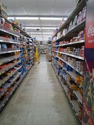 Dollar General by null