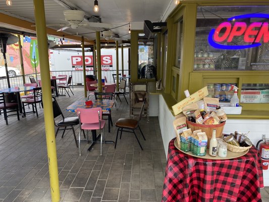 The Root Cafe by null
