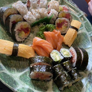 Sushi Hana - Sushi Bars Near Me - Affton, Missouri
