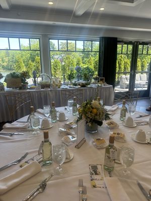 Water's Edge Centerport by null