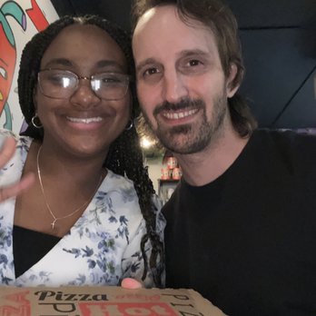 Pizzaiola - table2, pizzaiola - Pizza Near Me - Miami, Florida