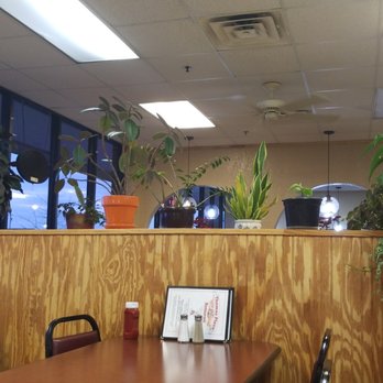Thomas' Pizza & Subs - Inside restaurant - Pizza Near Me - Lumberton, North Carolina Thomas' Pizza & Subs - Inside restaurant - Pizza Near Me - Lumberton, North Carolina