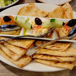 Spartan's Family Restaurant - Trio dip