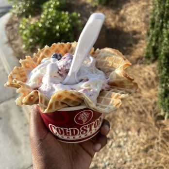 Cold Stone Creamery - Berry Berry Berry Good waffle - Ice Cream & Frozen Yogurt Near Me - Lawrenceville, Georgia Cold Stone Creamery - Berry Berry Berry Good waffle - Ice Cream & Frozen Yogurt Near Me - Lawrenceville, Georgia