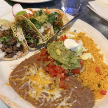 Tacos Jalisco - Combo plate! With extra taco - Mexican Near Me - Truckee, California Tacos Jalisco - Combo plate! With extra taco - Mexican Near Me - Truckee, California