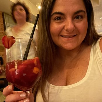 Vivo - Sangria - Tapas Bars Near Me - Barcelona, B Vivo - Sangria - Tapas Bars Near Me - Barcelona, B