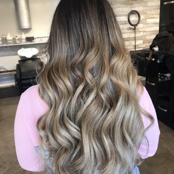 Textūr A Salon - Hair Stylists Near Me - Oceanside, California
