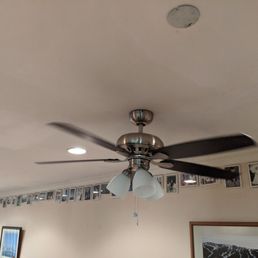 a ceiling fan in a living room