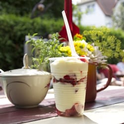 Alles Quark - Mein Lieblingsbecher, der Erdbeerquark
