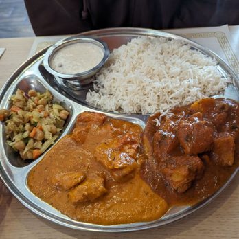 Himalayan Grill - Lunch special with Chicken Tiki masala and chicken vindaloo - Himalayan/Nepalese Near Me - San Diego, California Himalayan Grill - Lunch special with Chicken Tiki masala and chicken vindaloo - Himalayan/Nepalese Near Me - San Diego, California