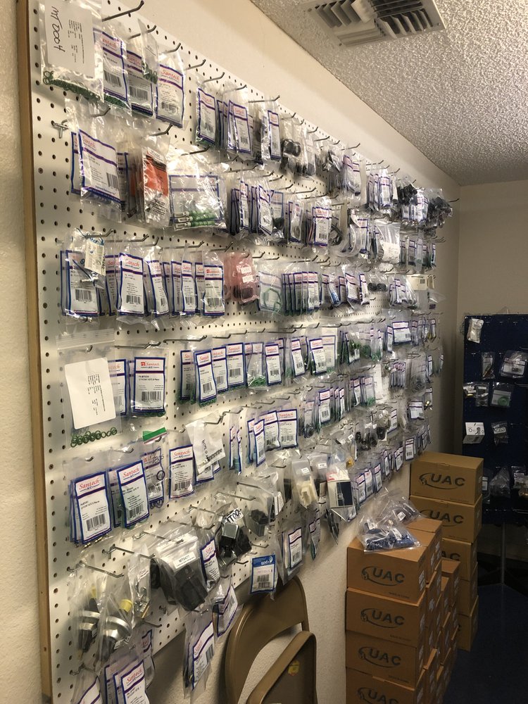 CALIFORNIA AUTO REFRIGERATION Updated October 2024 15 Photos 995