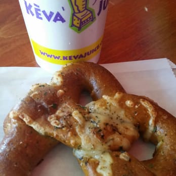 Keva Juice - Stuffed Spinach & Feta Pretzel with 24oz Tahoe Blue All Fruit Smoothie - YUMMY! - Juice Bars & Smoothies Near Me - Carson City, Nevada
