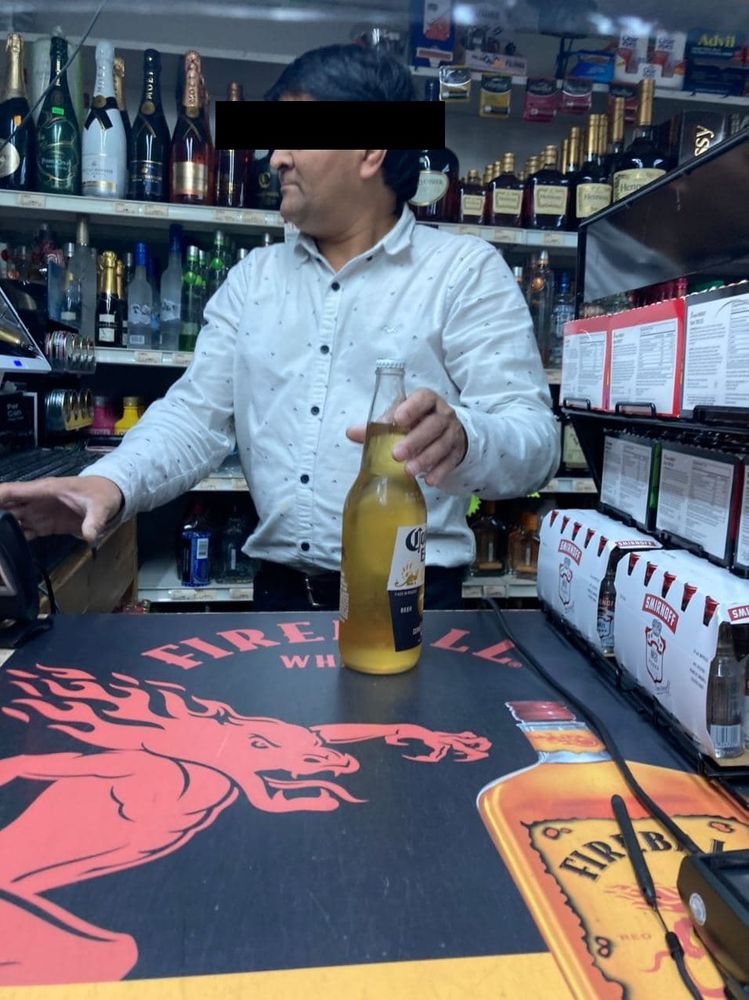 Cook's Liquors & Deli Logo