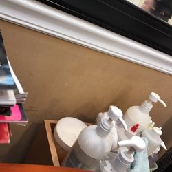 Expose Nail Salon