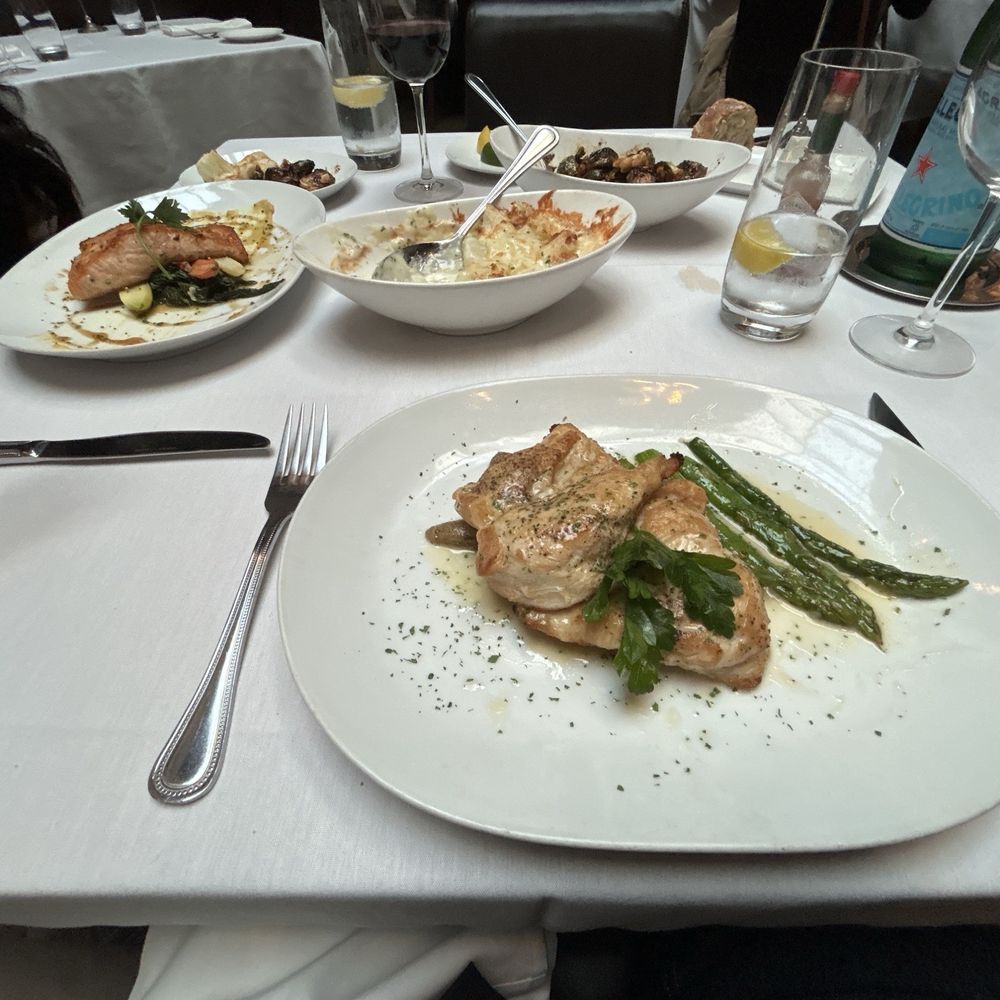 Eddie V's Prime Seafood - Seafood Near Me - San Diego, California