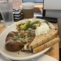Sleepy Bee Cafe - Blue Ash - The Avi with a side of potato skins