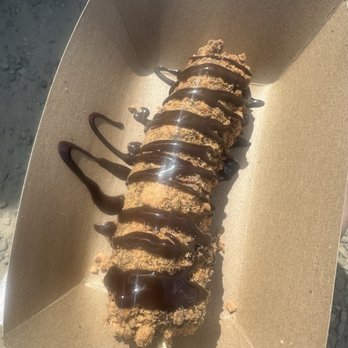 Broken Banana Coffee Company - Bigfoot Butterfinger Banana - Desserts Near Me - Broken Bow, Oklahoma