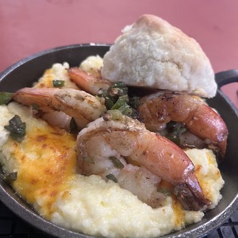 Blvd Bistro - Jumbo Shrimp and Cheddar Cheese Grits - American Near Me - New York, New York Blvd Bistro - Jumbo Shrimp and Cheddar Cheese Grits - American Near Me - New York, New York