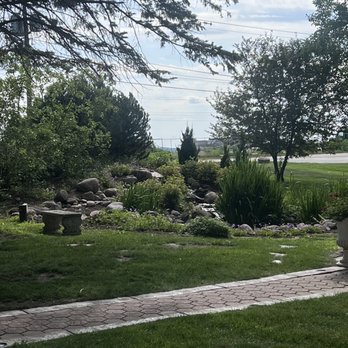 Cloran Mansion Bed & Breakfast - The garden - Hotels Near Me - Galena, Illinois