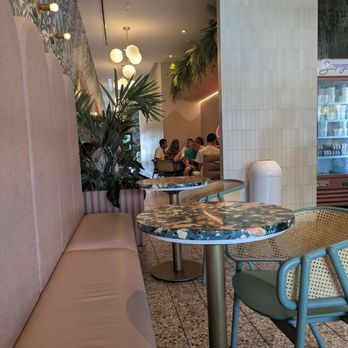 Sampaguita - Inside - Ice Cream & Frozen Yogurt Near Me - Orlando, Florida