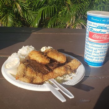 Rainbow Drive-In - Mixed plate and Lilikoi drink - Hawaiian Near Me - Honolulu, Hawaii