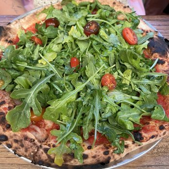 Ainslie - Rucola Pizza - Beer Gardens Near Me - Brooklyn, New York