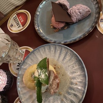 De Reiger - Gastropubs Near Me - Amsterdam, New Hampshire