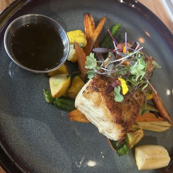 Hook & Anchor - Halibut and veg - Seafood Near Me - Dana Point, California