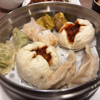 Gourmet Palace China Bistro - Dim Sum Delight - Chinese Near Me - Simi Valley, California Gourmet Palace China Bistro - Dim Sum Delight - Chinese Near Me - Simi Valley, California