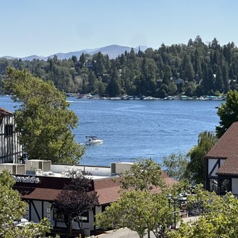 McDonald's - Fast Food Near Me - Lake Arrowhead, California