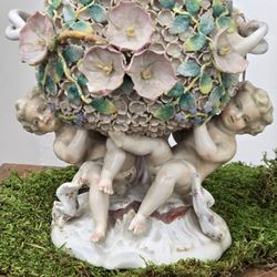 Hwy 41 Antique Emporium - Antique 19th c. German porcelain "Schneeballen" (snowball) vase