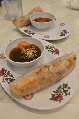 A Dong Restaurant by null