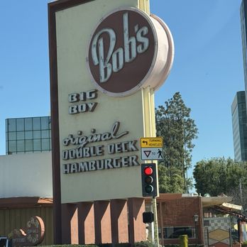 Bob’s Big Boy - American Near Me - Burbank, California