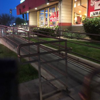 Denny's - Diners Near Me - Phoenix, Arizona