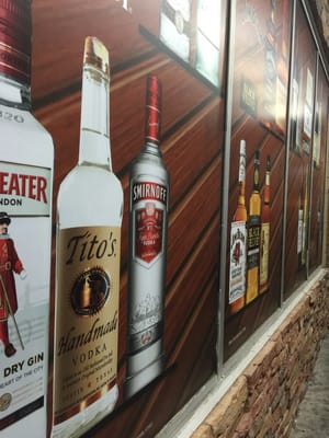 Lee's Discount Liquor by null