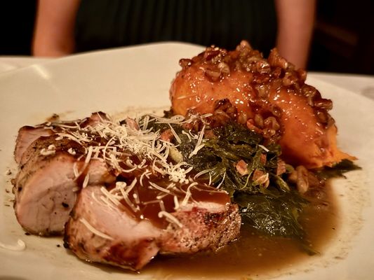 The Olde Pink House by null