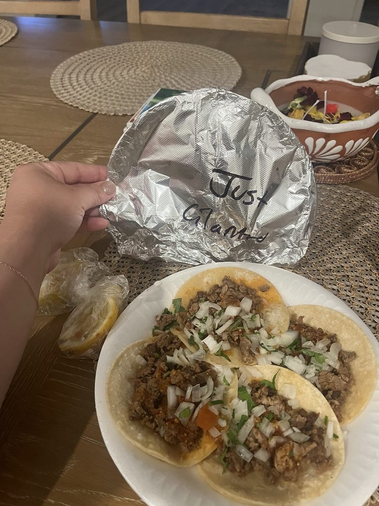 Tacos El Toro