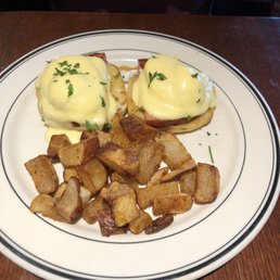 Eggs Benedict