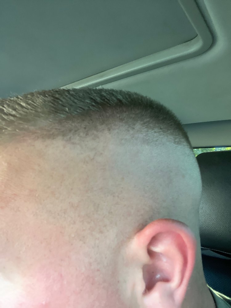 GREAT CLIPS Updated April 2024 165 Holt Garrison Pkwy, Danville