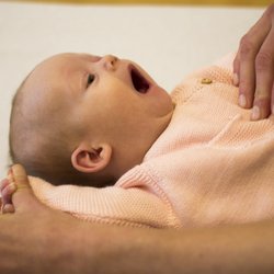 Osteopathie am Ostkreuz - Eva Papouschek - Säuglingsosteopathie