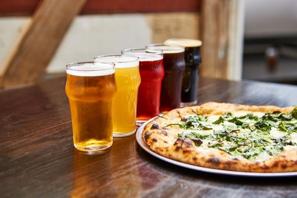 Long Bridge Pizza Company by null